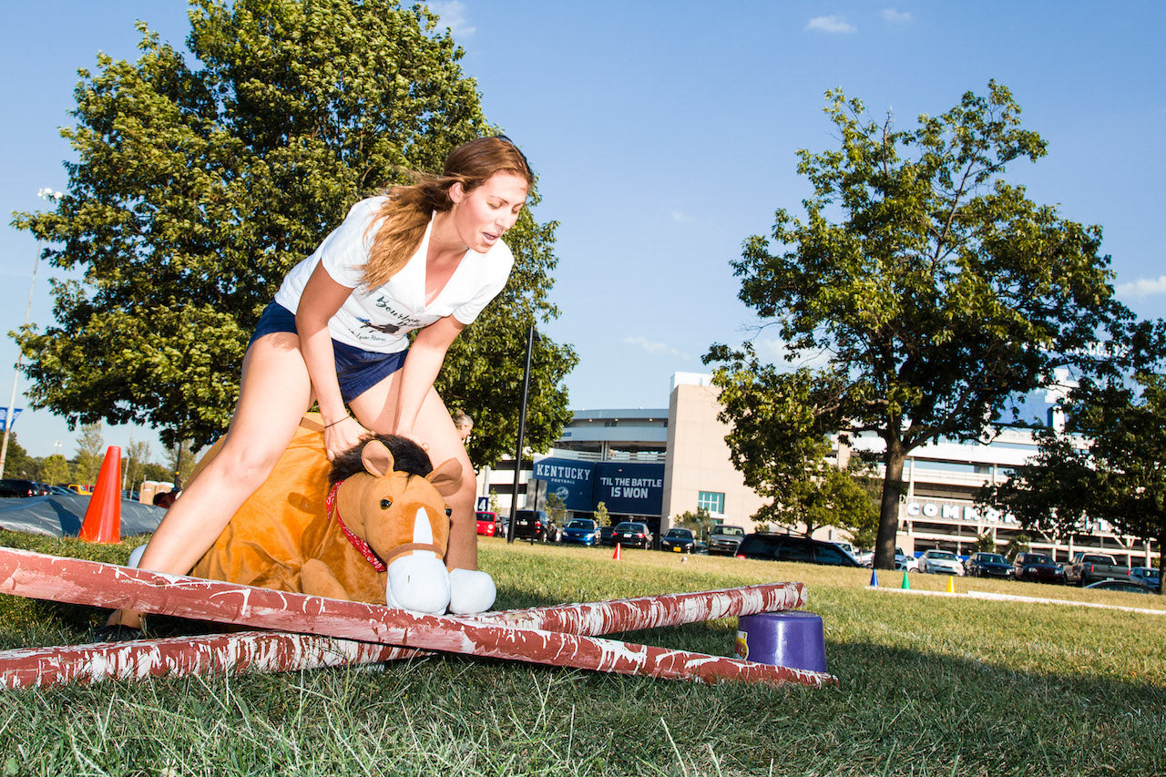 17 Best Equestrian Colleges – Farm House Tack