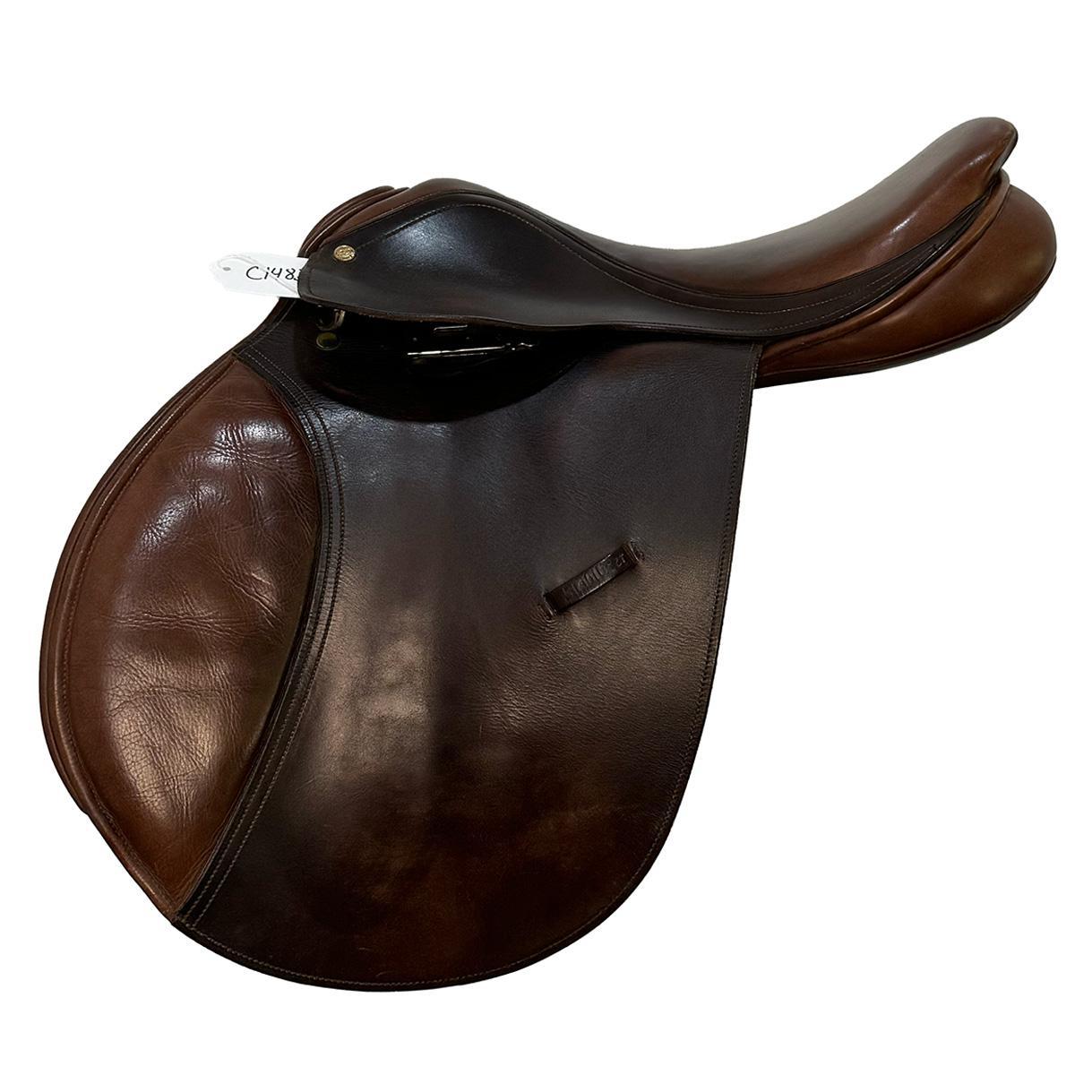 County Saddlery Stabilizer II 17.5" Used Close Contact Saddle