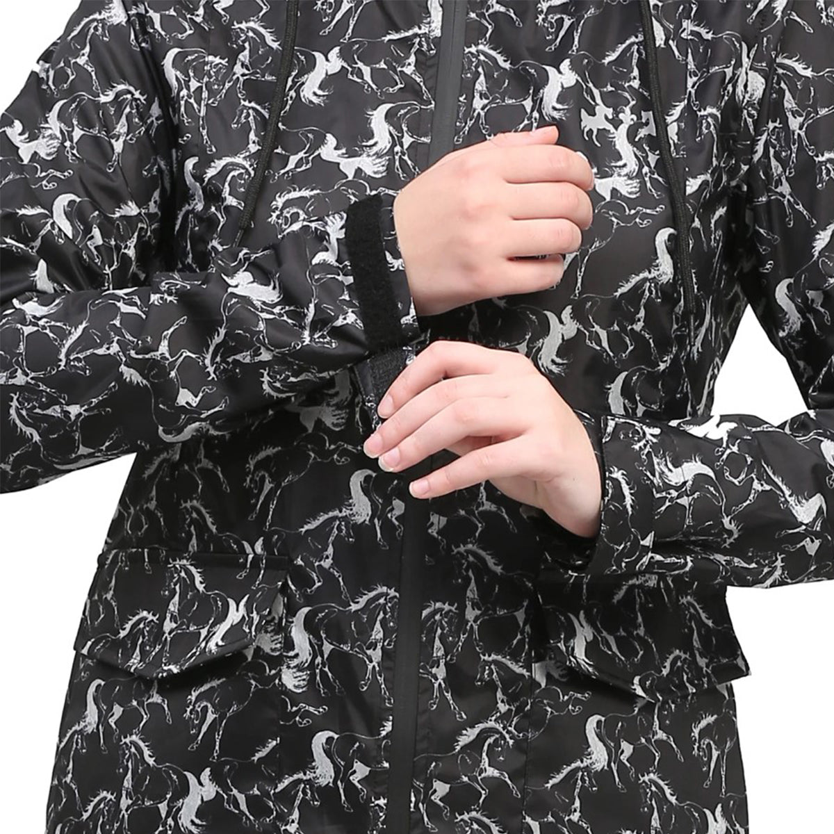 Robe equine sales