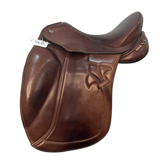 Mac Rider Wellington 17" Mono Flap Used Dressage Saddle