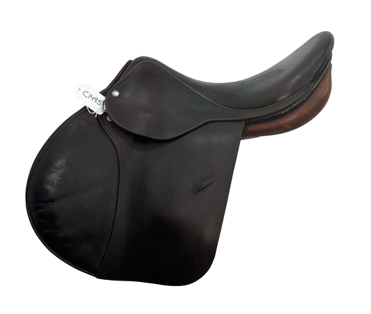 Luc Childeric FJ Used 17" Close Contact Saddle