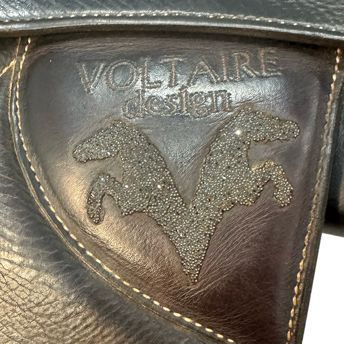 Voltaire Stuggart 17" Used Close Contact Saddle