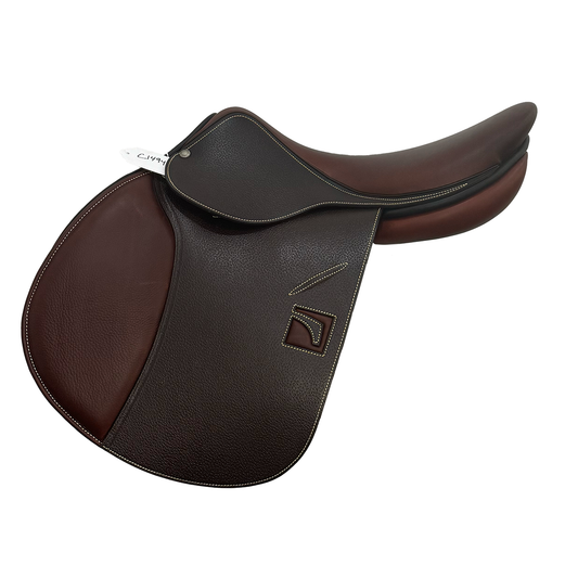 Luc Childeric FJ Used 17.5" Close Contact Saddle