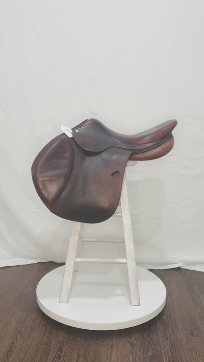 Antares Jump 16.5" Used Close Contact Saddle