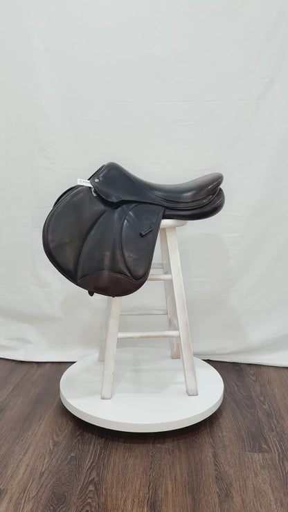 Voltaire Palm Beach 17.5" Used Close Contact Saddle